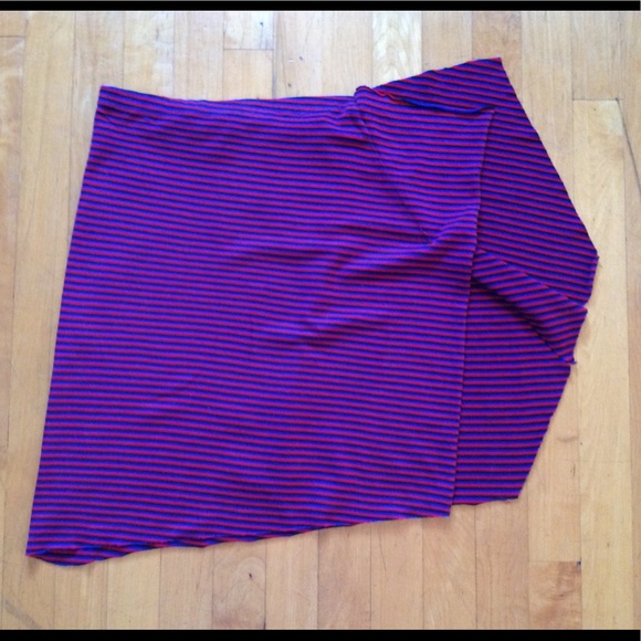 Arden B Striped Acrylic Multi-Color Skirt Size Med - Picture 8 of 9